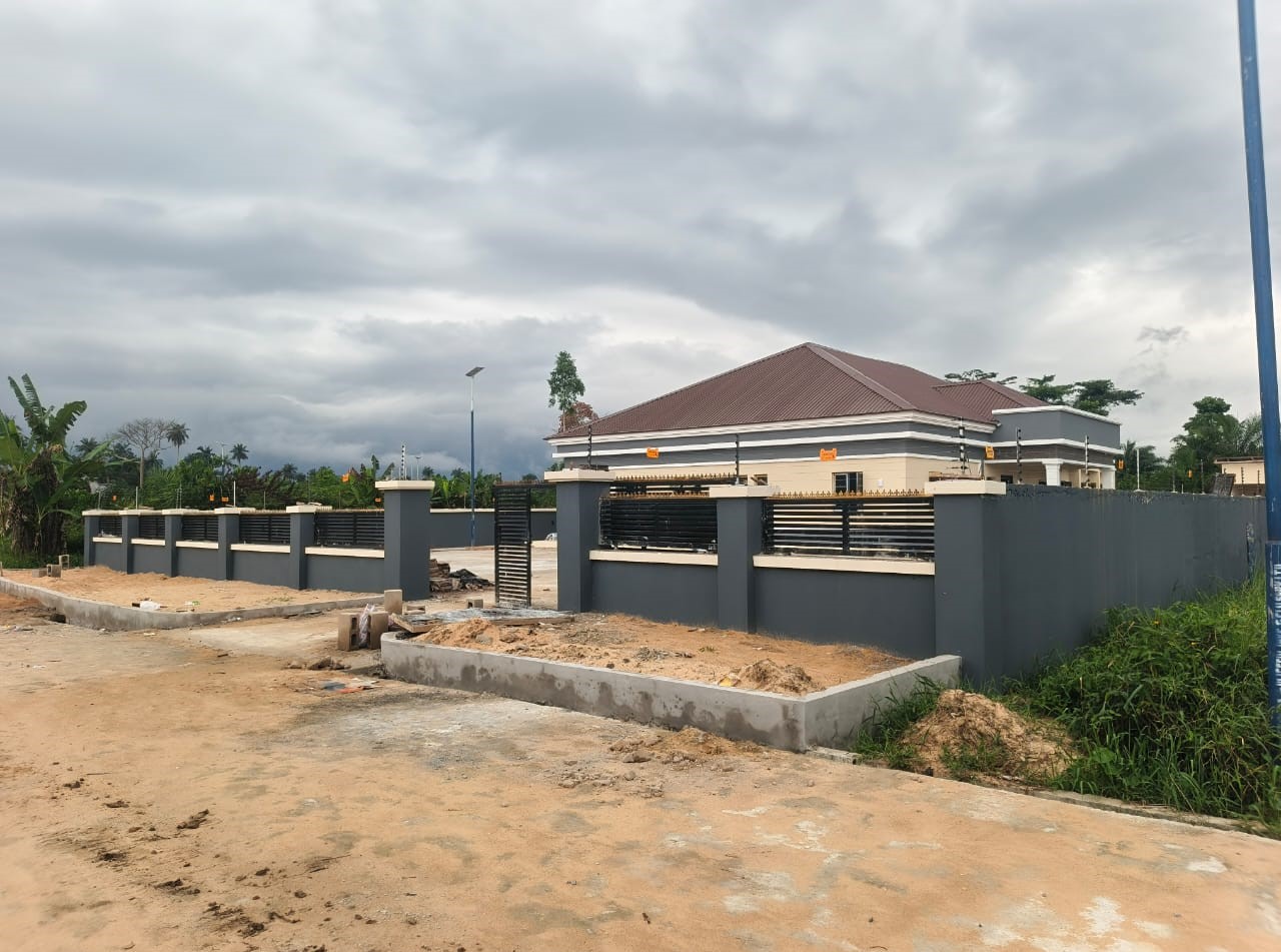 Oakview Apartment Estate